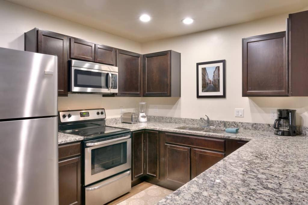 5H Our Redcliff Condo, Pool & Hot Tub Moab Exterior photo